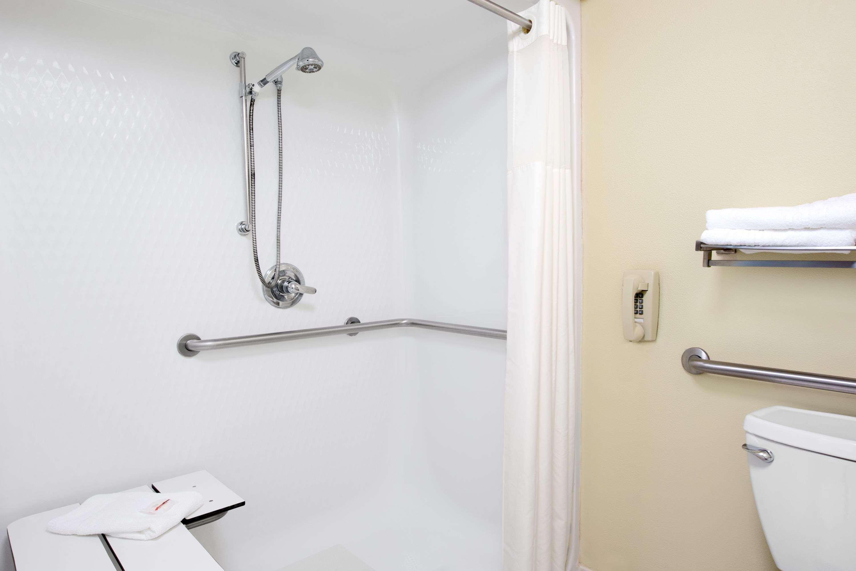 Days Inn & Suites By Wyndham Pocahontas Buitenkant foto